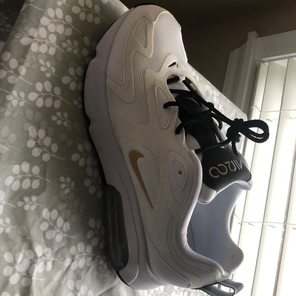 Nike Air Max200
